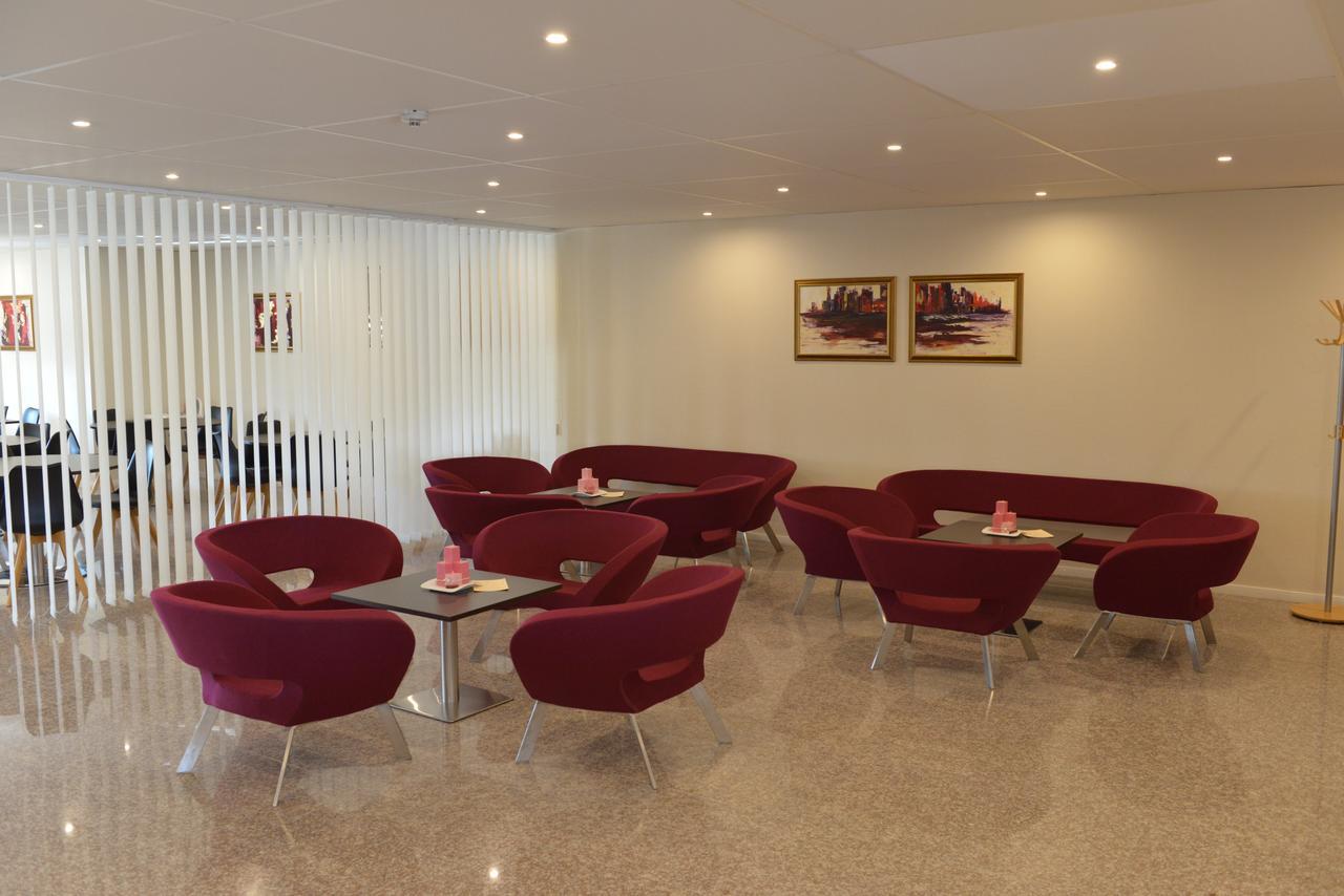 Hotell Nova Karlstad Ngoại thất bức ảnh